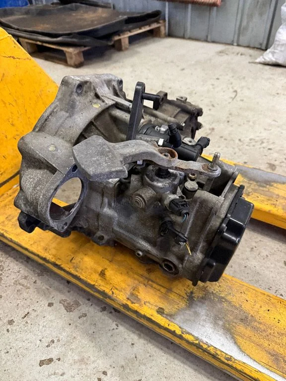Manual 5 speed gearbox – Skoda Octavia Mk3 (5E) (2013-2019)