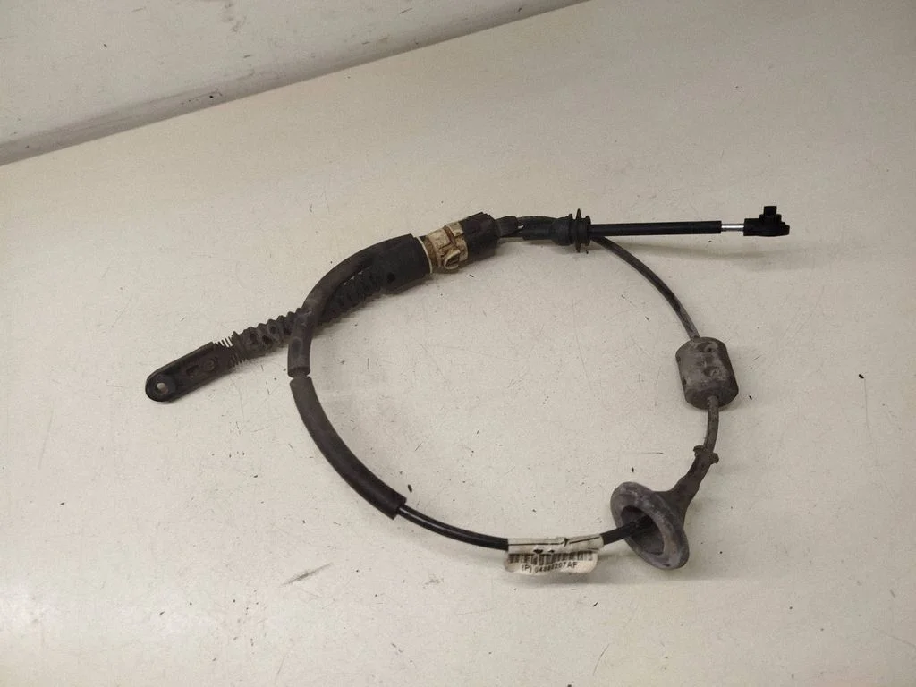 Gear shift cable linkage 04880207AF
