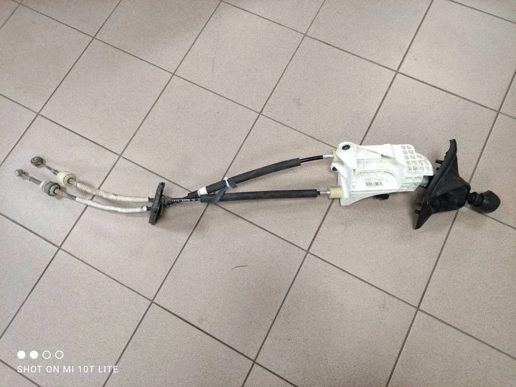Gear selector mechanism 00463141690