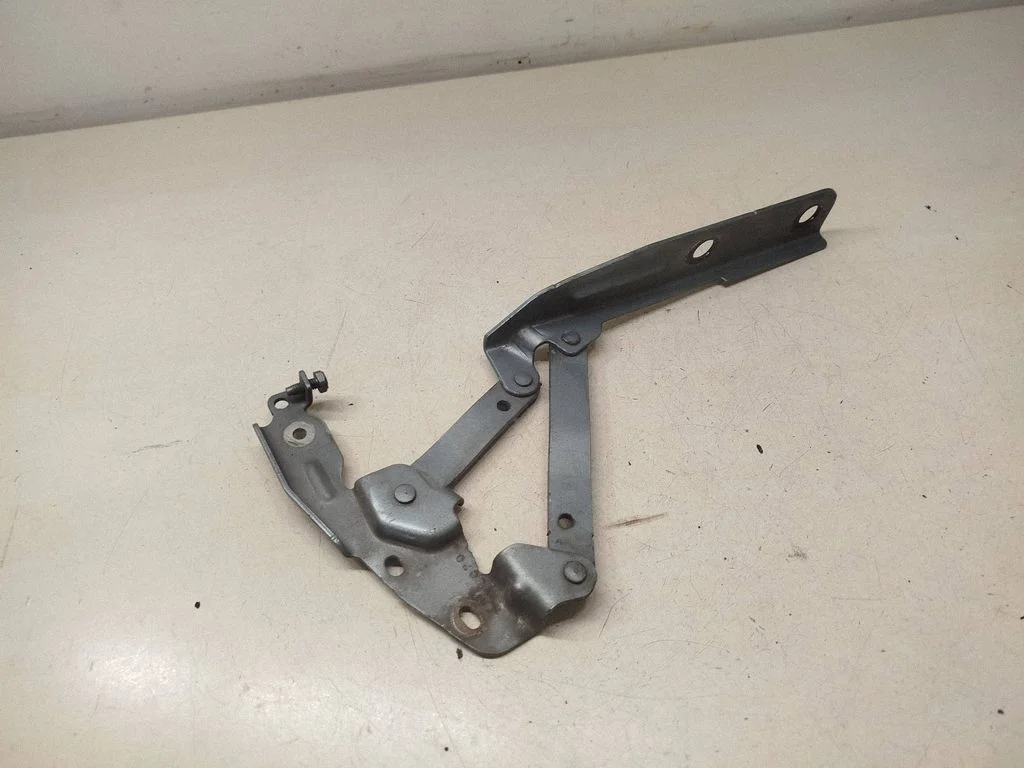 Engine bonnet/hood hinges – left