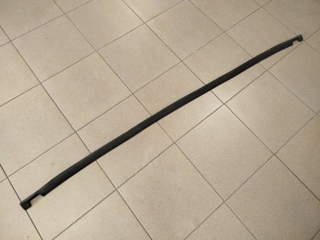 Guma variklio skyriaus