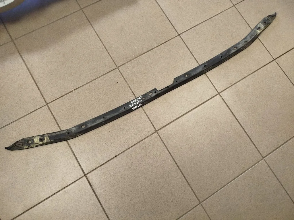Guma variklio skyriaus