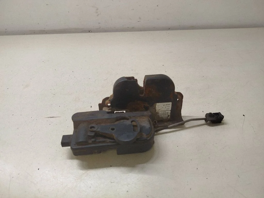 Tailgate/trunk/boot lock/catch/latch A6397400035