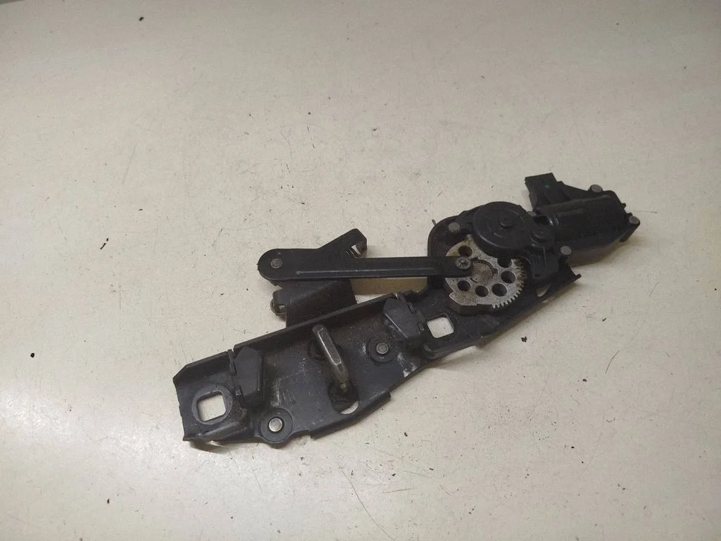 Tailgate/trunk/boot lock/catch/latch