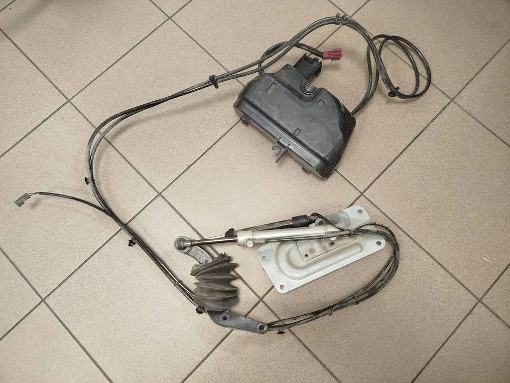 Hidraulikos komplektas galinio dangčio