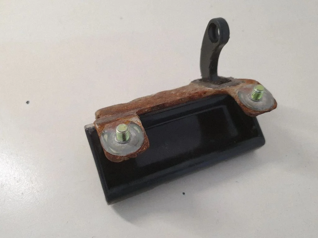 Tailgate/trunk/boot exterior handle MR432950