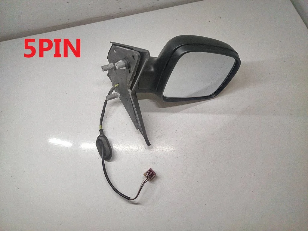 Esiukse elektriline välispeegel E1010718