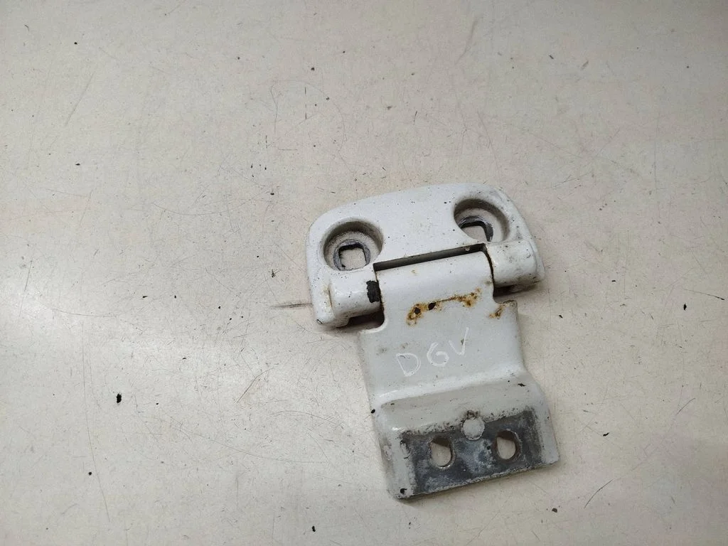Rear door upper hinge – right