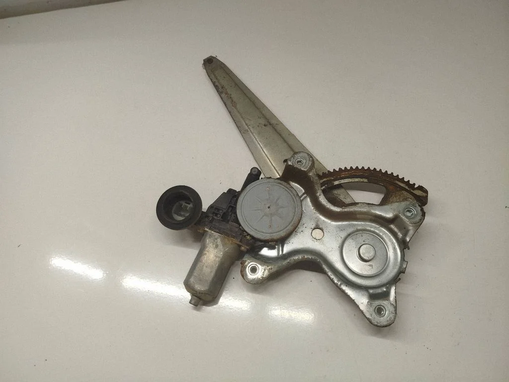 El. Lango pakėlimo mechanizmo komplektas