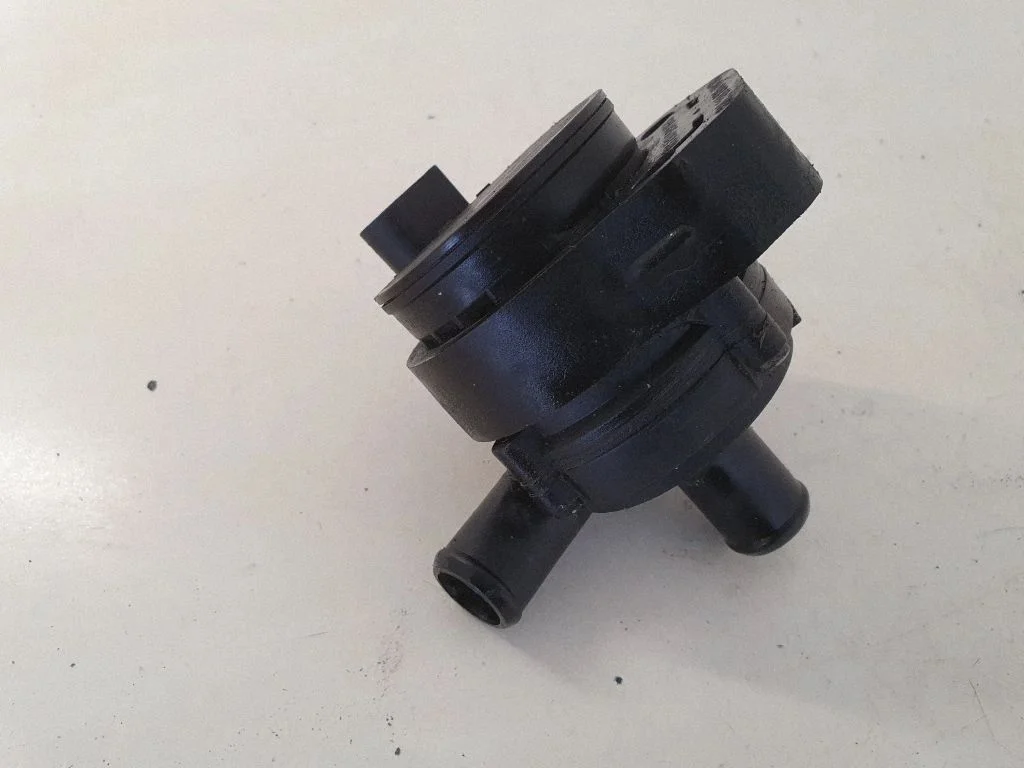 Elektriskais cirkulācijas sūknītis A2118350028