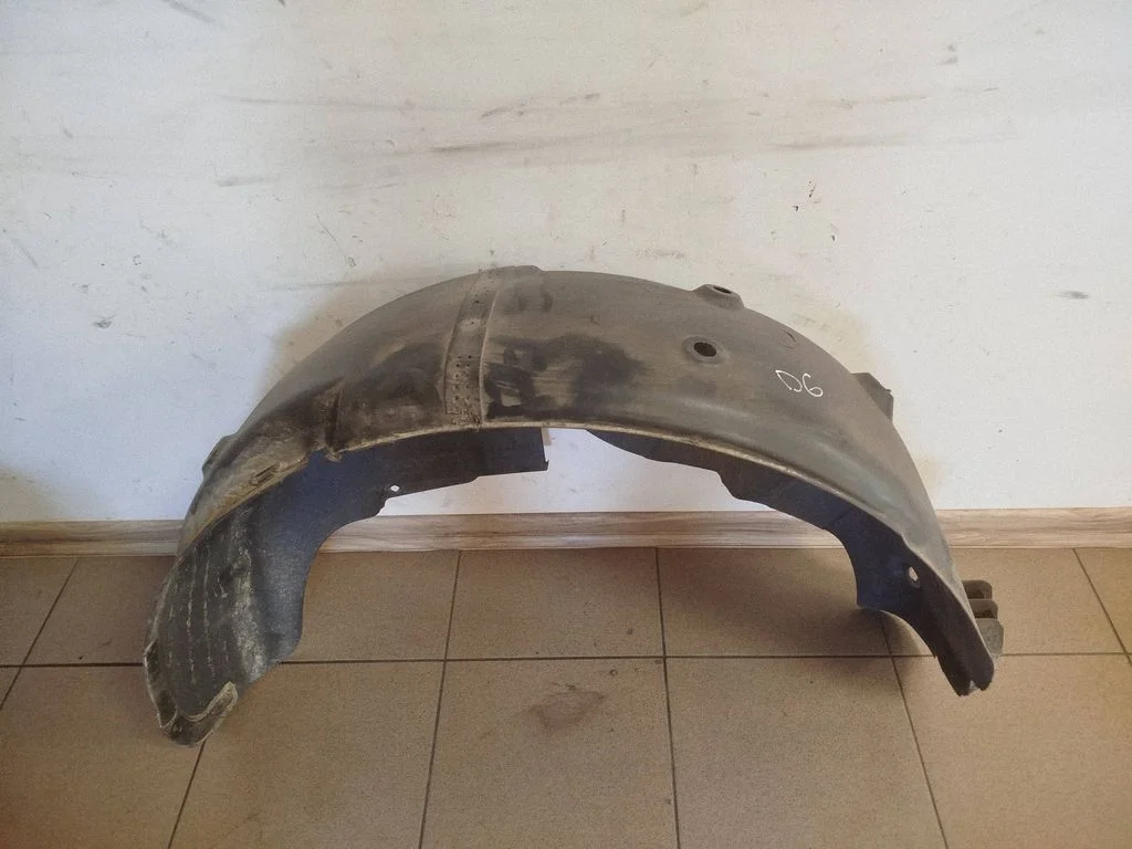 Rear arch fender liner splash guards 868422B200