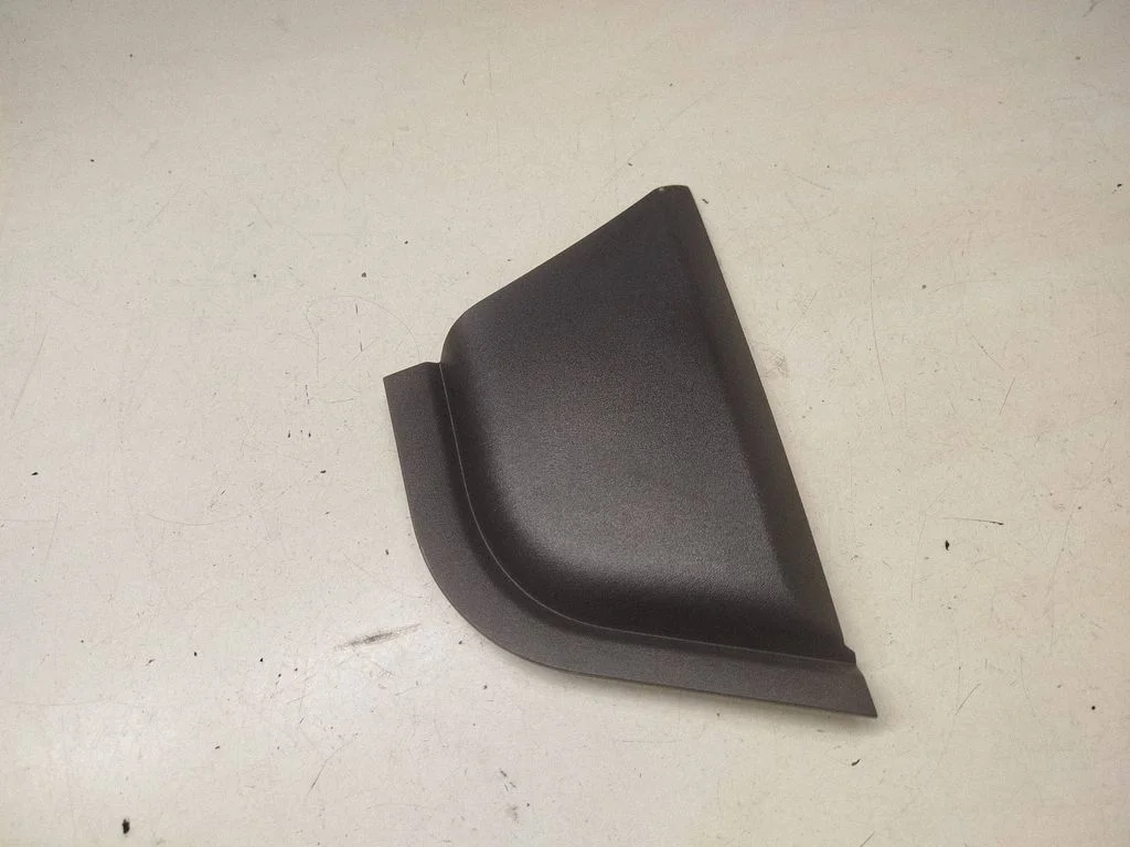 Dashboard side end trim FK72044B79A