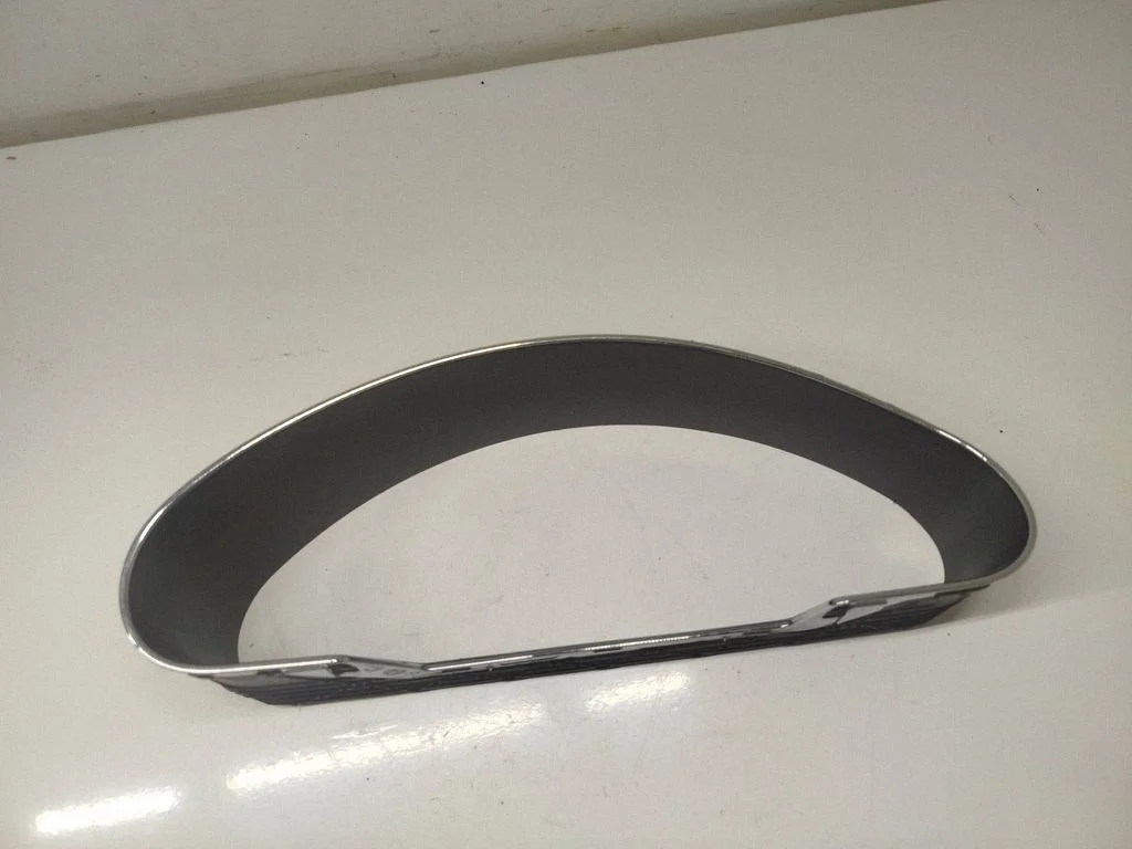 Dashboard trim A2196890239