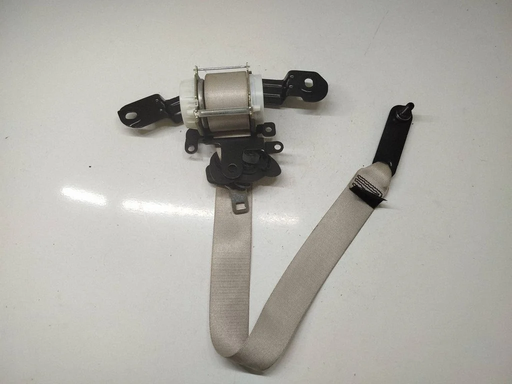 Rear seatbelt 34063247A
