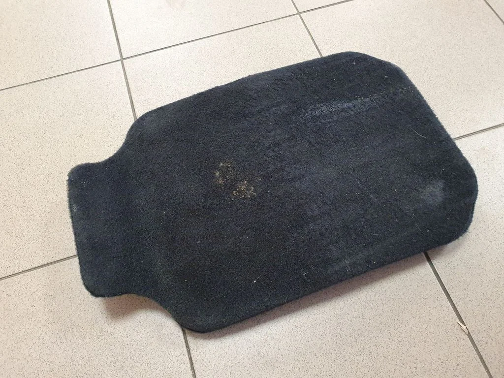 Bagažinės apdailos dangtelis