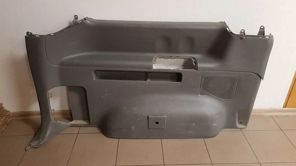 Trunk/boot side trim panel 857324H000