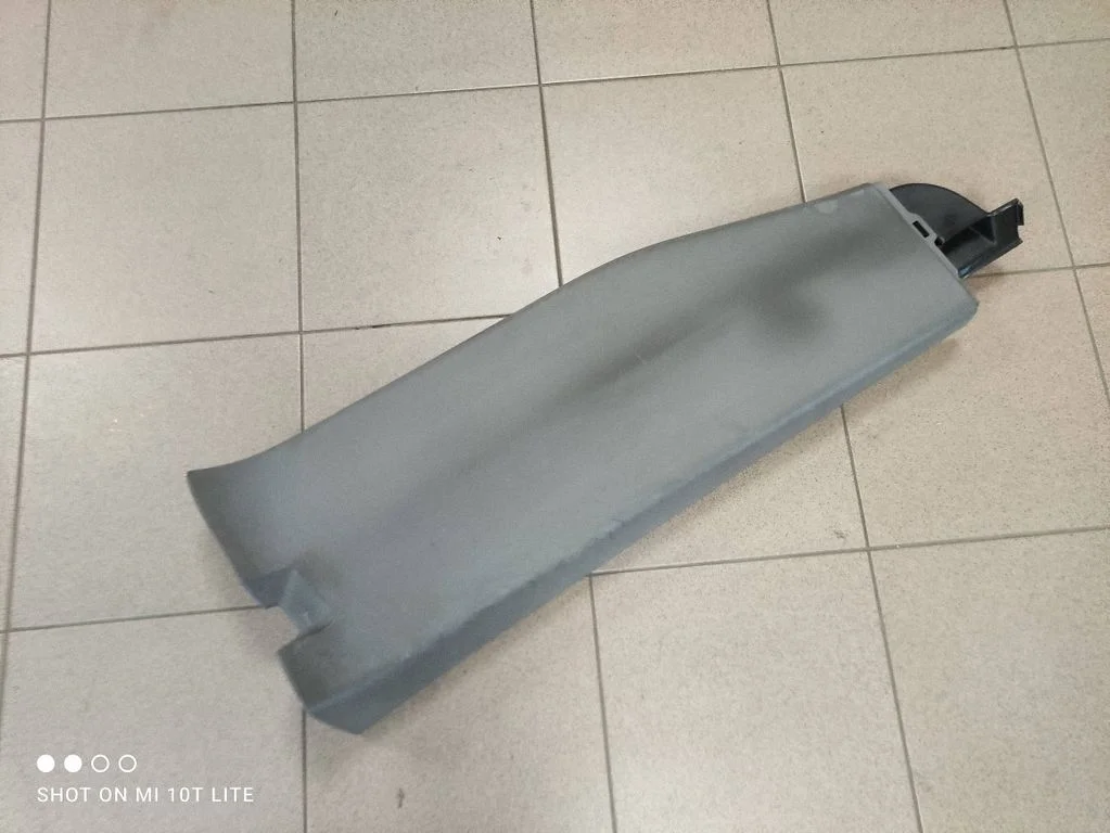 (B) pillar trim (bottom) 7H5867292R