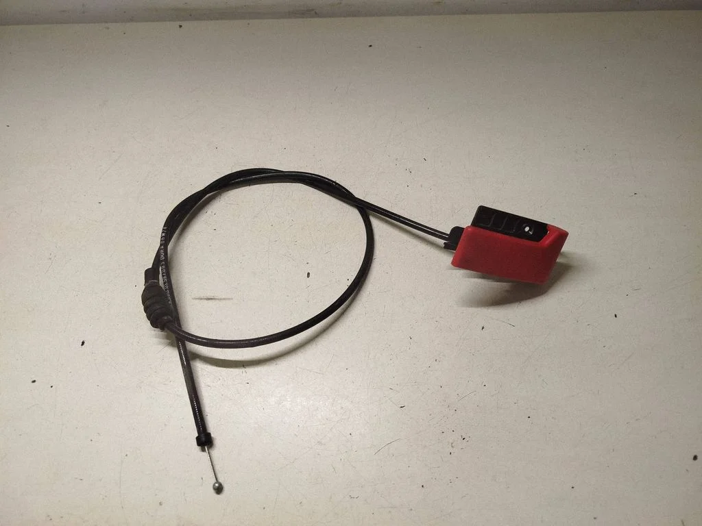 Engine bonnet (hood) release handle a1648800159