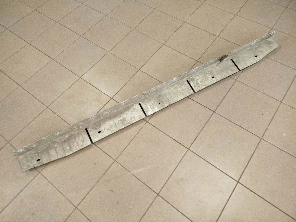 Sliekšņa pastiprinājums a1646900110