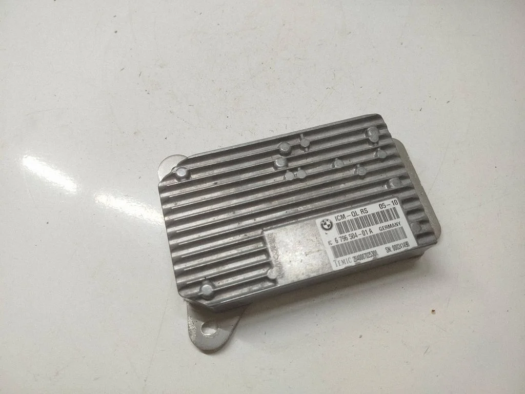 Other control units/modules 6796504