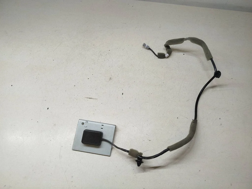 Aerial antenna amplifier 86277AL400
