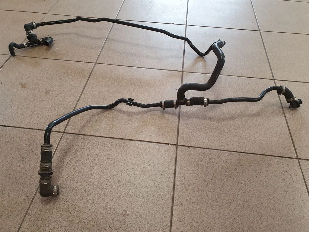 Vacuum line/pipe/hose