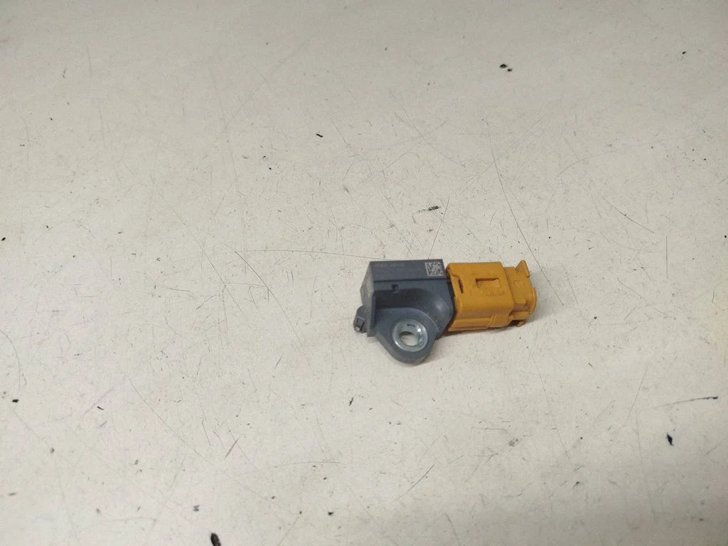 Airbag deployment crash/impact sensor 95930A4100