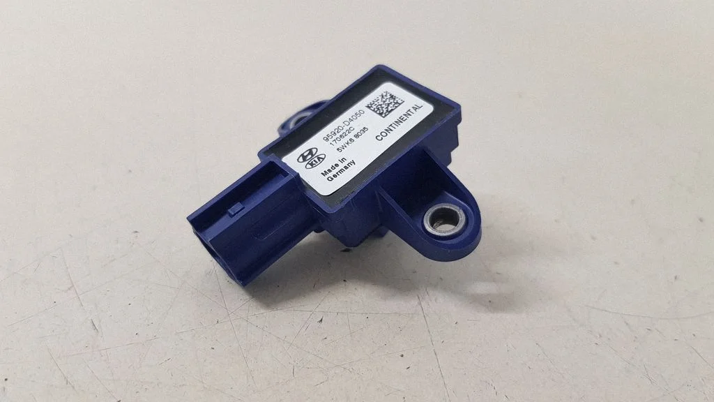Airbag deployment crash/impact sensor 95920D4050