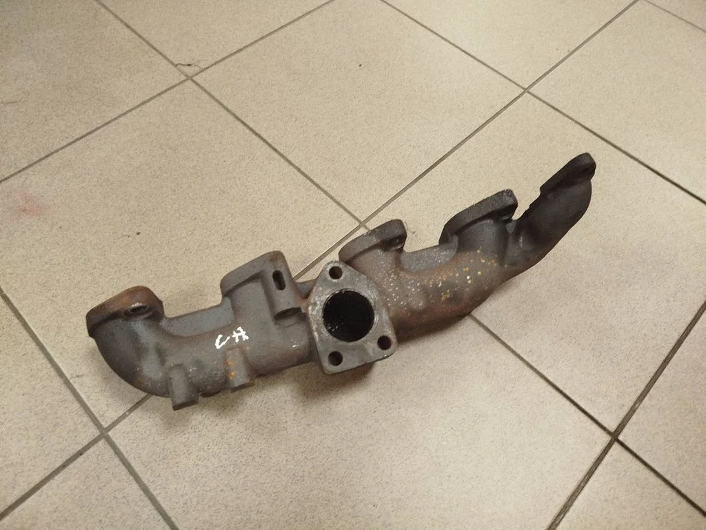 Exhaust manifold