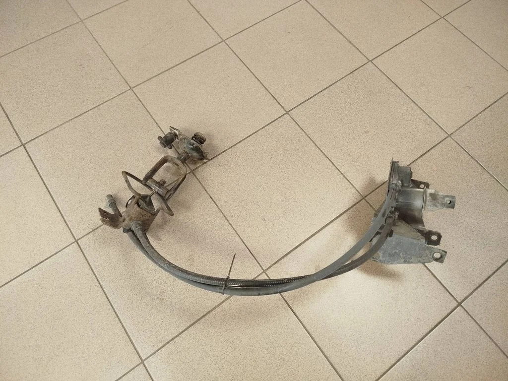 Atsarginio rato tvirtinimo komplektas