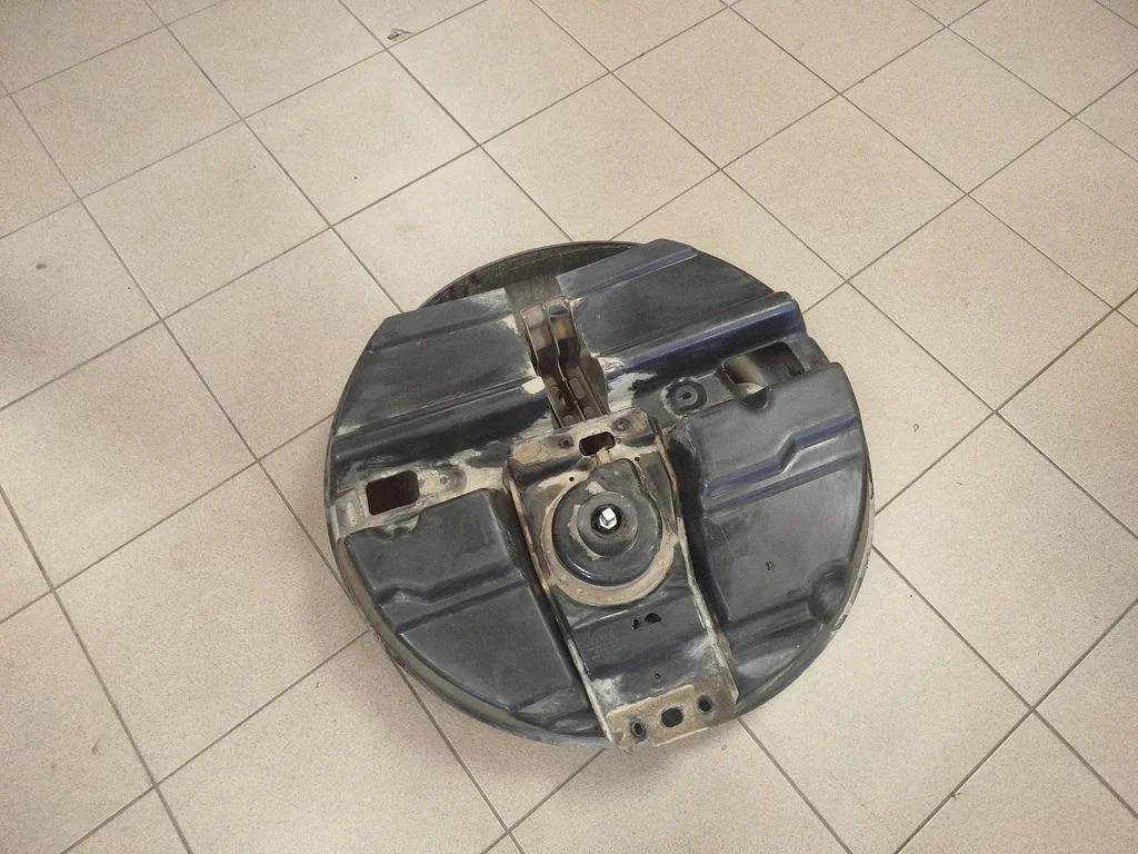 Atsarginio rato tvirtinimo komplektas
