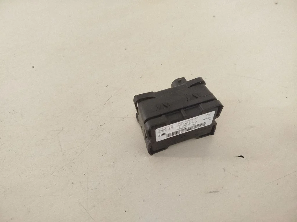 ESP acceleration yaw rate sensor – Volvo XC60 (2009-2013)