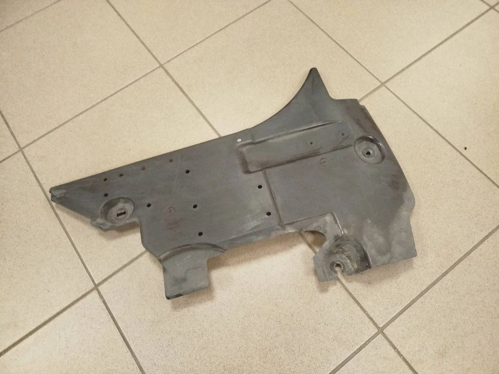 Rear underbody cover/under tray 9815315780