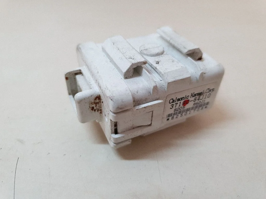 Imobilaizera vadības bloks 3719064J10