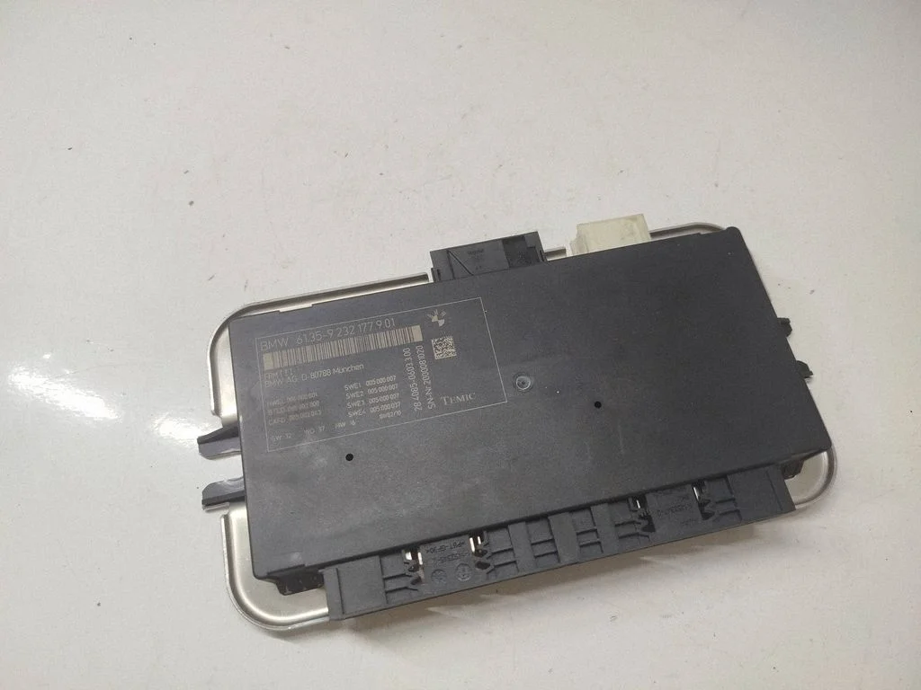 Light module LCM 61359232177