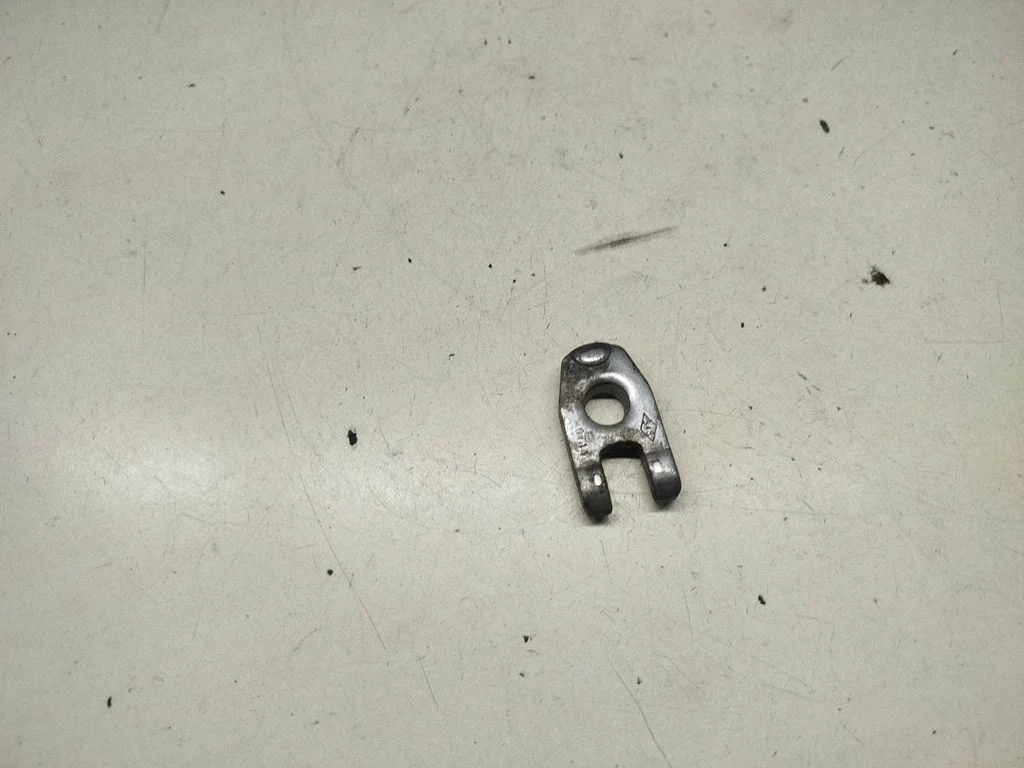 Fuel Injector clamp holder 0711
