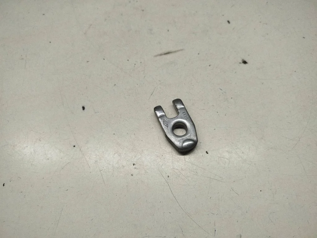 Fuel Injector clamp holder 0711