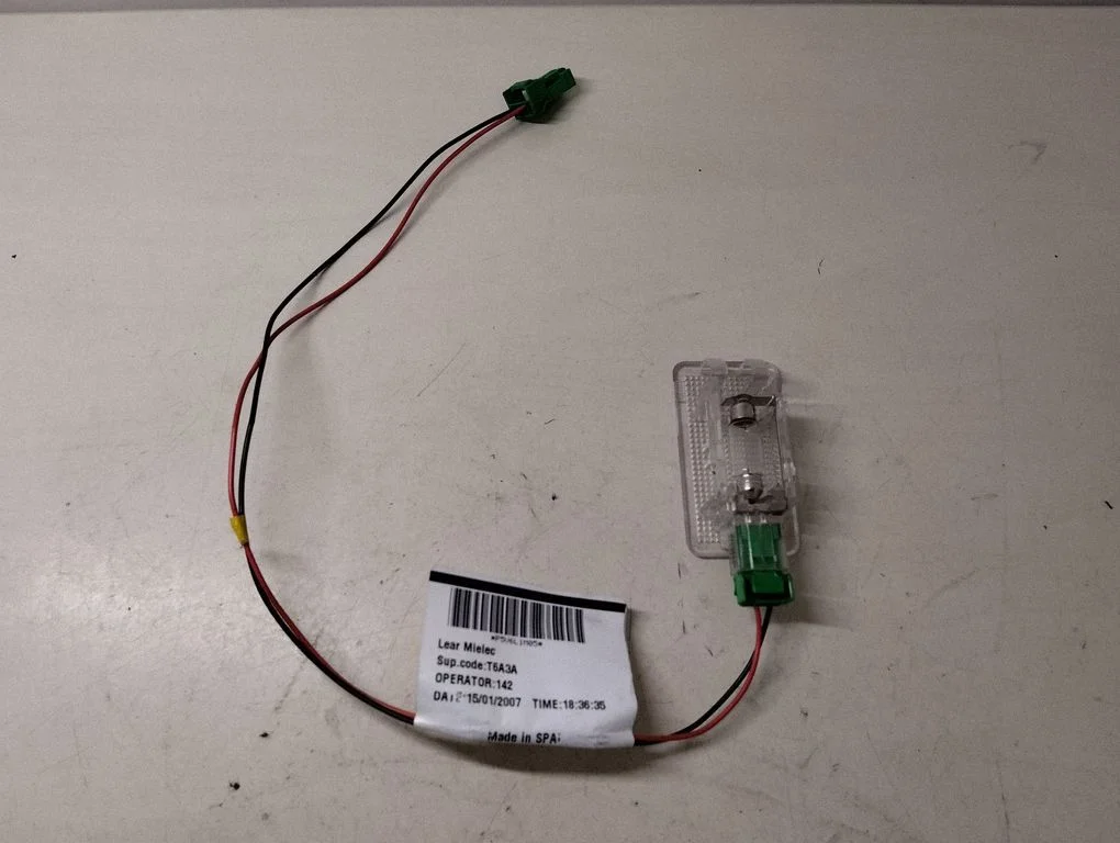 Other interior light 30754448 – Volvo C30 (2007-2010)