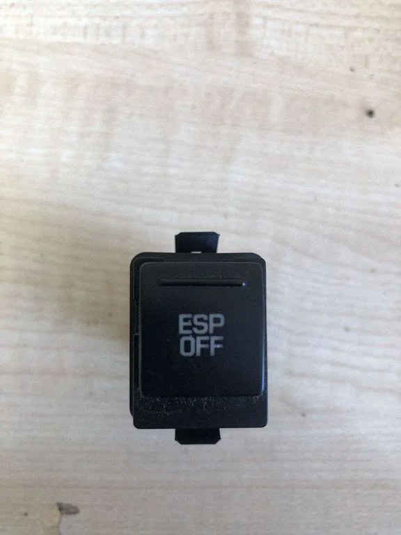 ESP (stabilumo sistemos) jungtukas