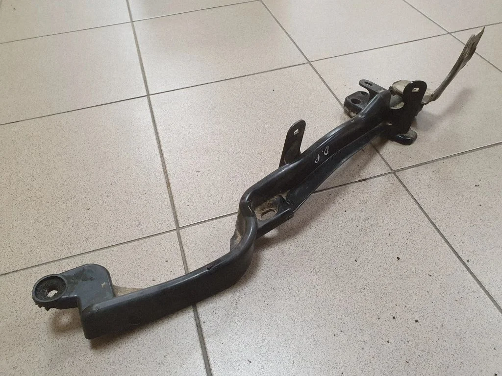 Other front suspension part P9687217880