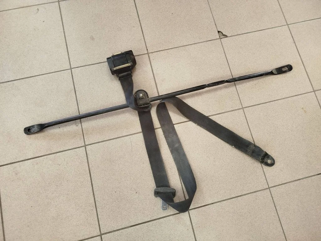 Saugos diržas trečios eilės
