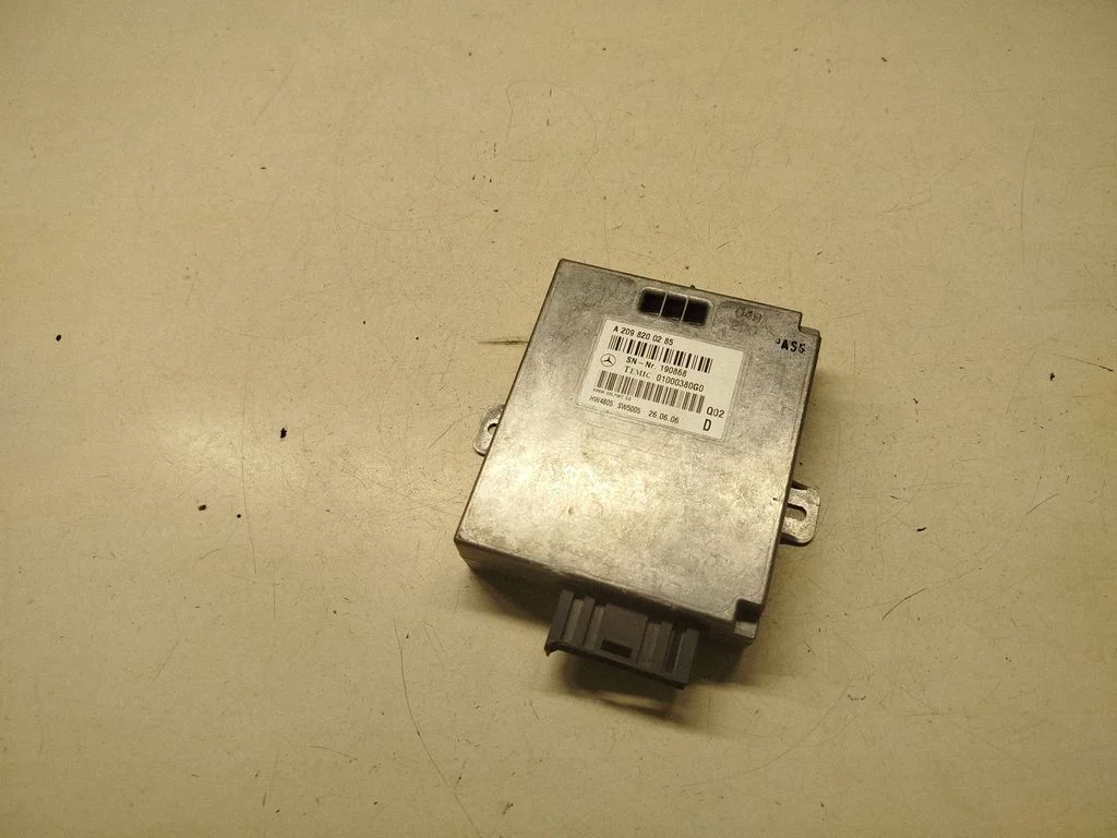 Telefono valdymo blokas