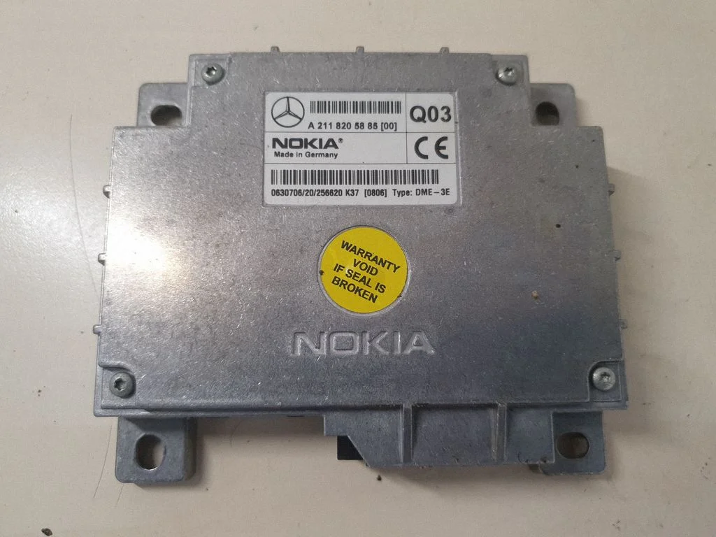 Telefono valdymo blokas