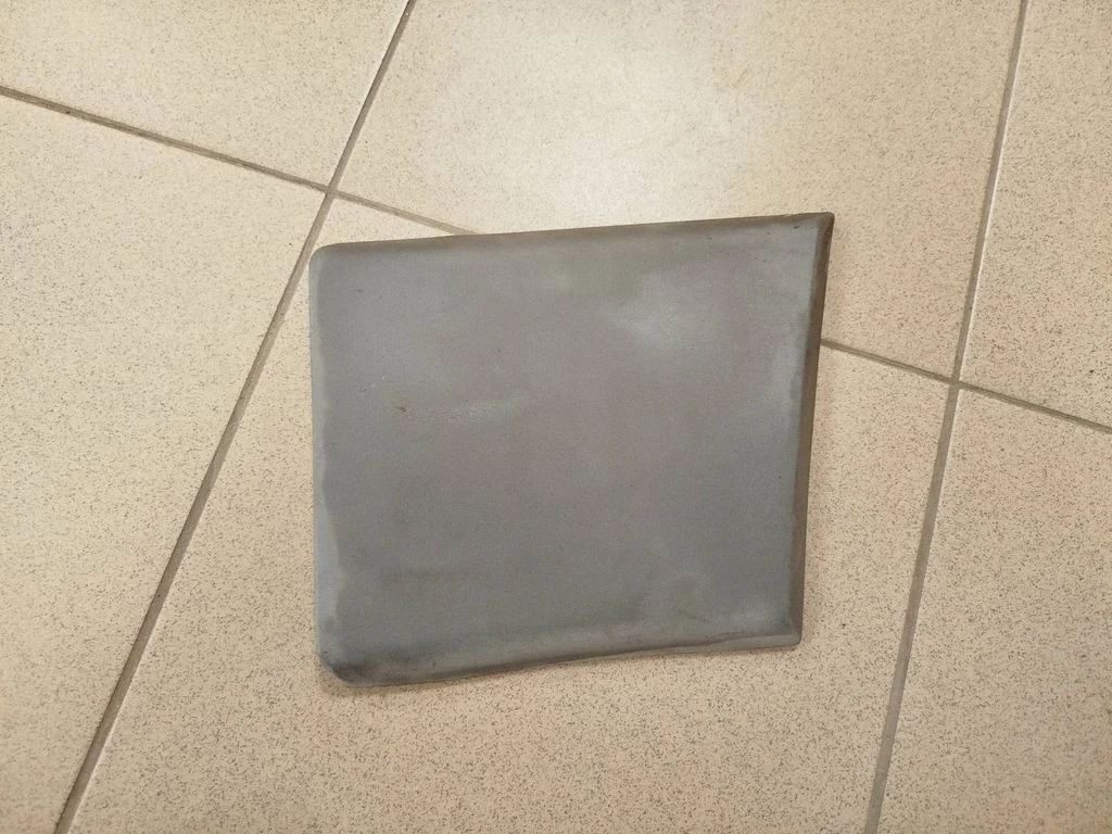 Moldingas ant galinio sparno