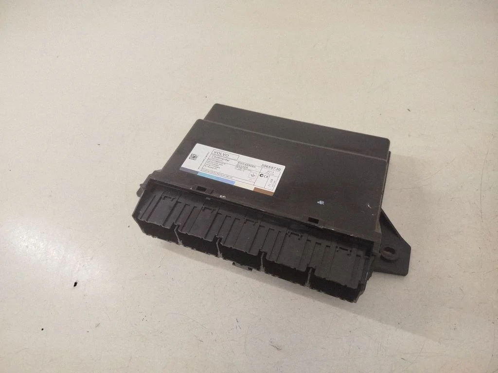 Beraktės sistemos KESSY (keyless) valdymo blokas/ modulis