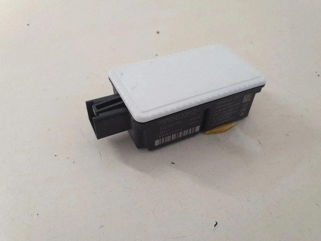 Beraktės sistemos KESSY (keyless) valdymo blokas/ modulis