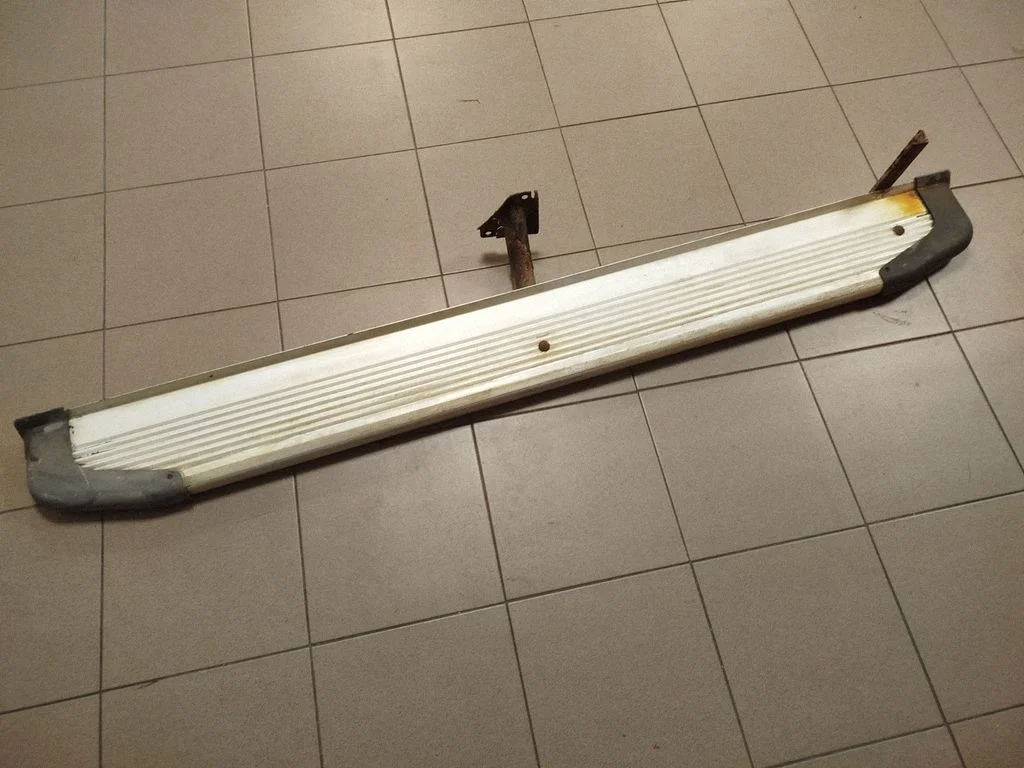 Slenksčiai visureigiams (džipams)