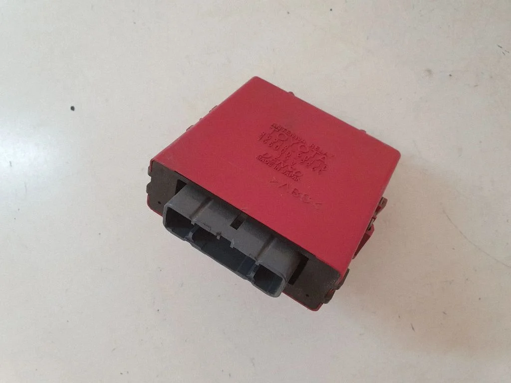 Antenos valdymo blokas
