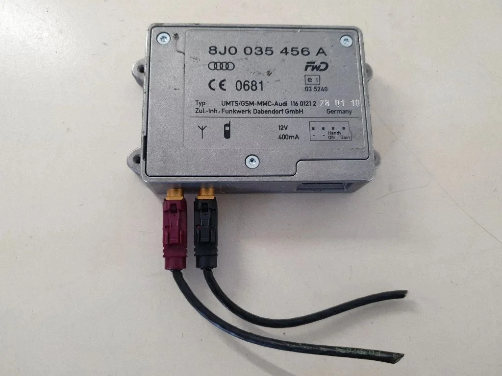 Antenos valdymo blokas