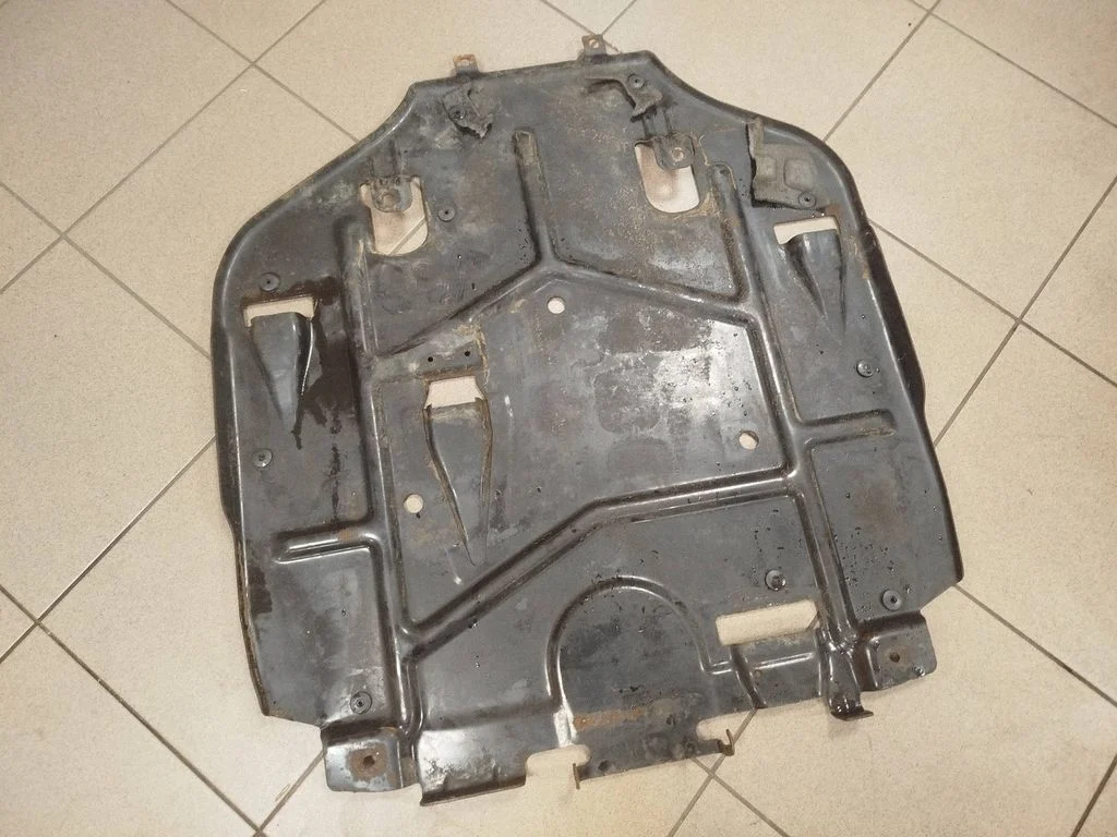 Pavarų dėžės apsauga